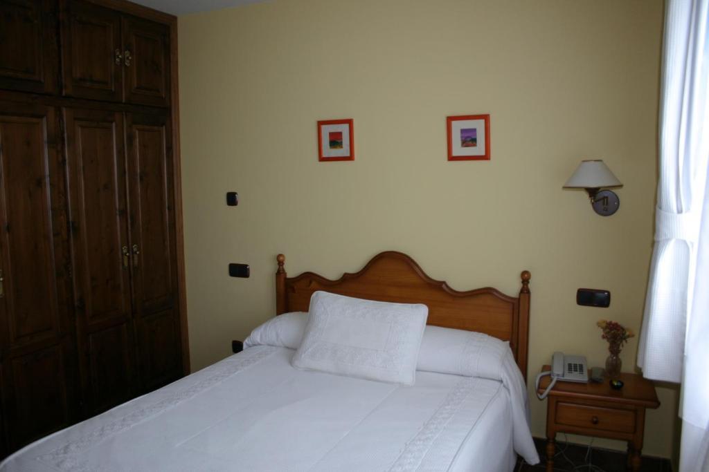 Hotel Somonte à Quintes Chambre photo