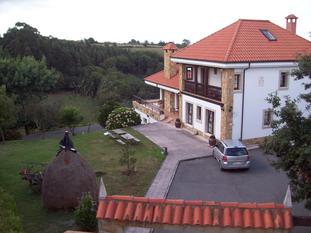 Hotel Somonte à Quintes Extérieur photo